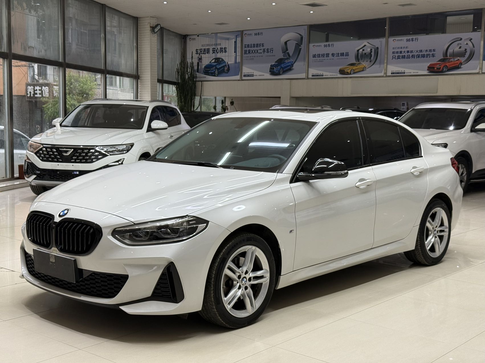 BMW 120i