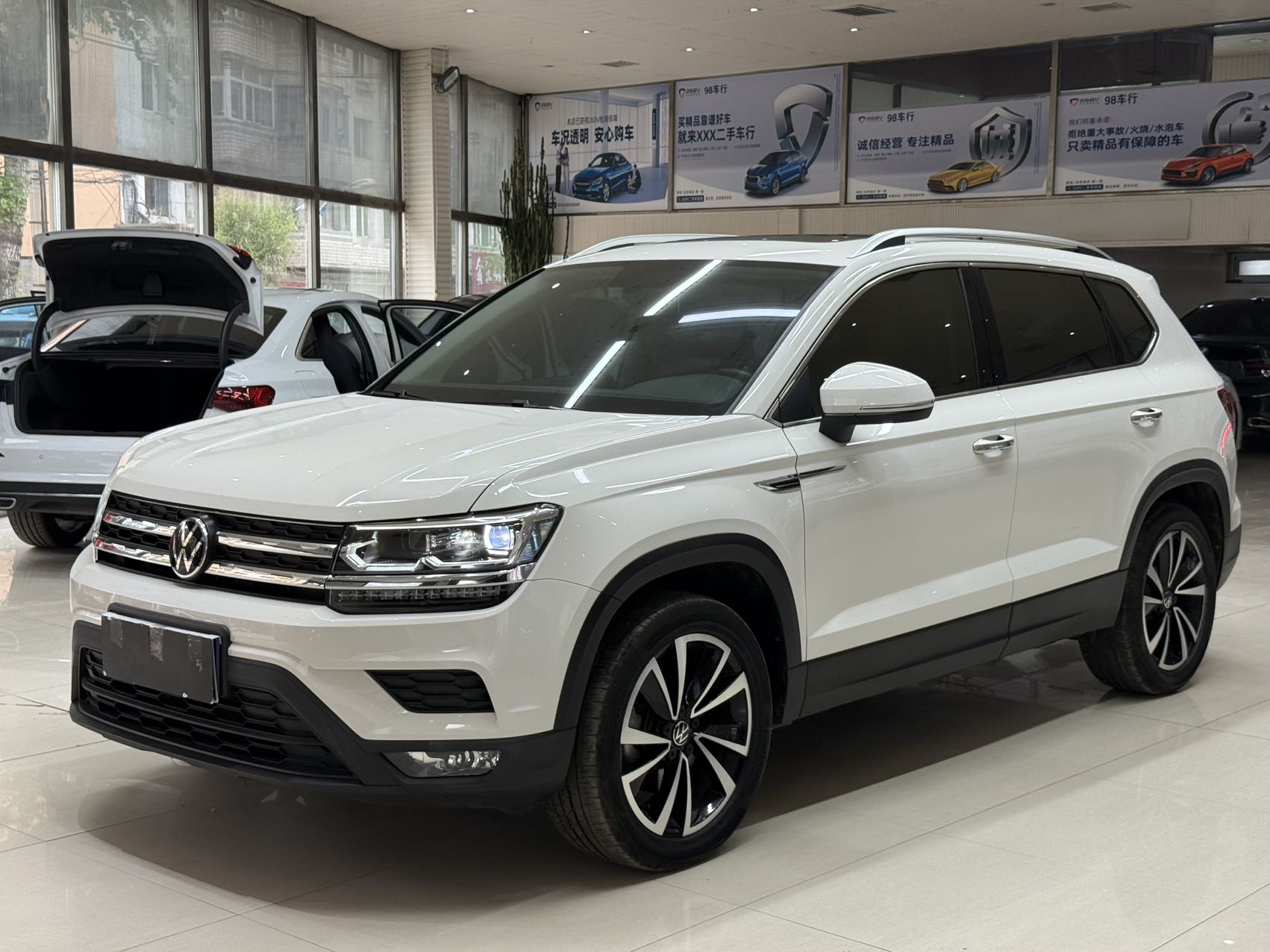 Volkswagen 途岳