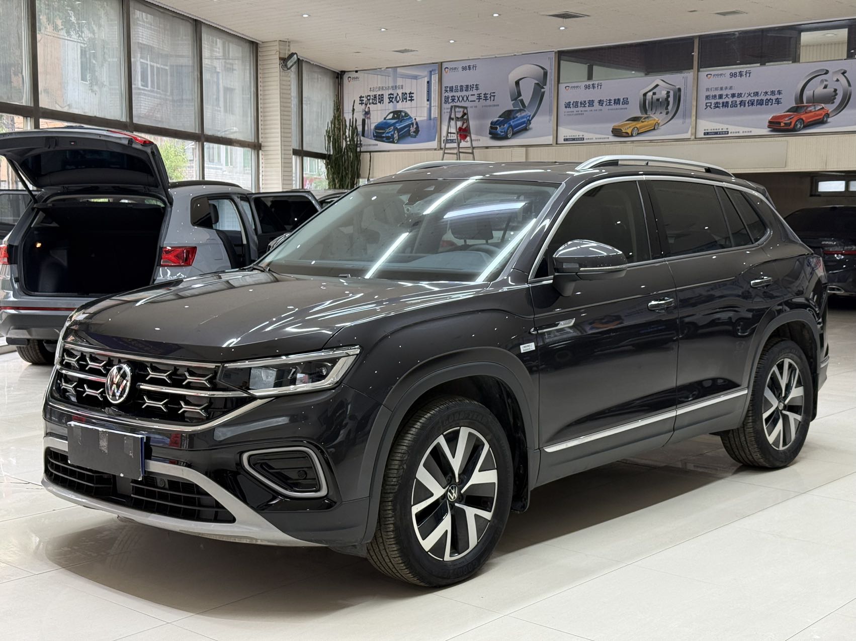 Volkswagen 探岳