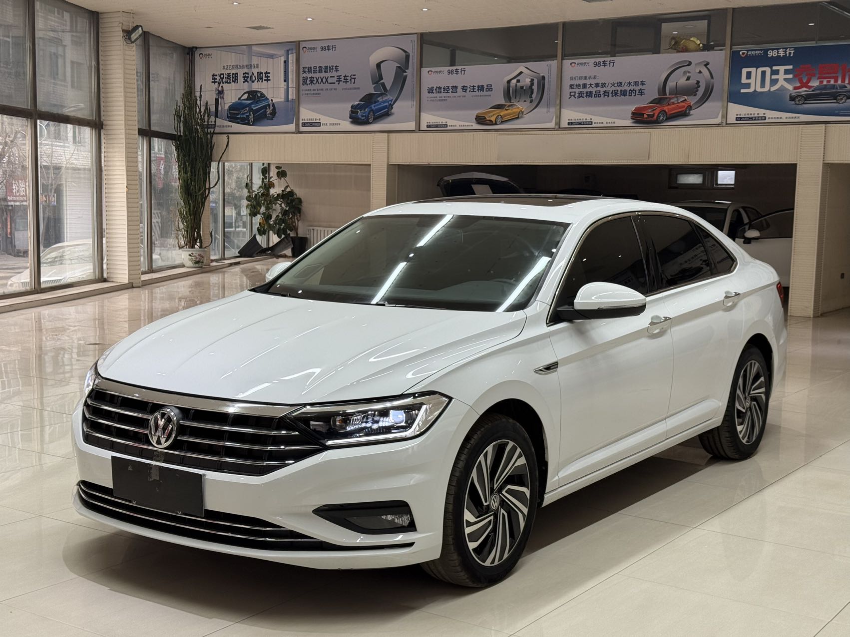 Volkswagen Sagitar速腾
